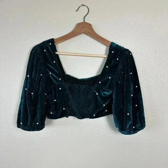 Urban Outfitters Velvet Top Pearl Embellished Crop Emerald Green Women's Small - Picture 3 of 6